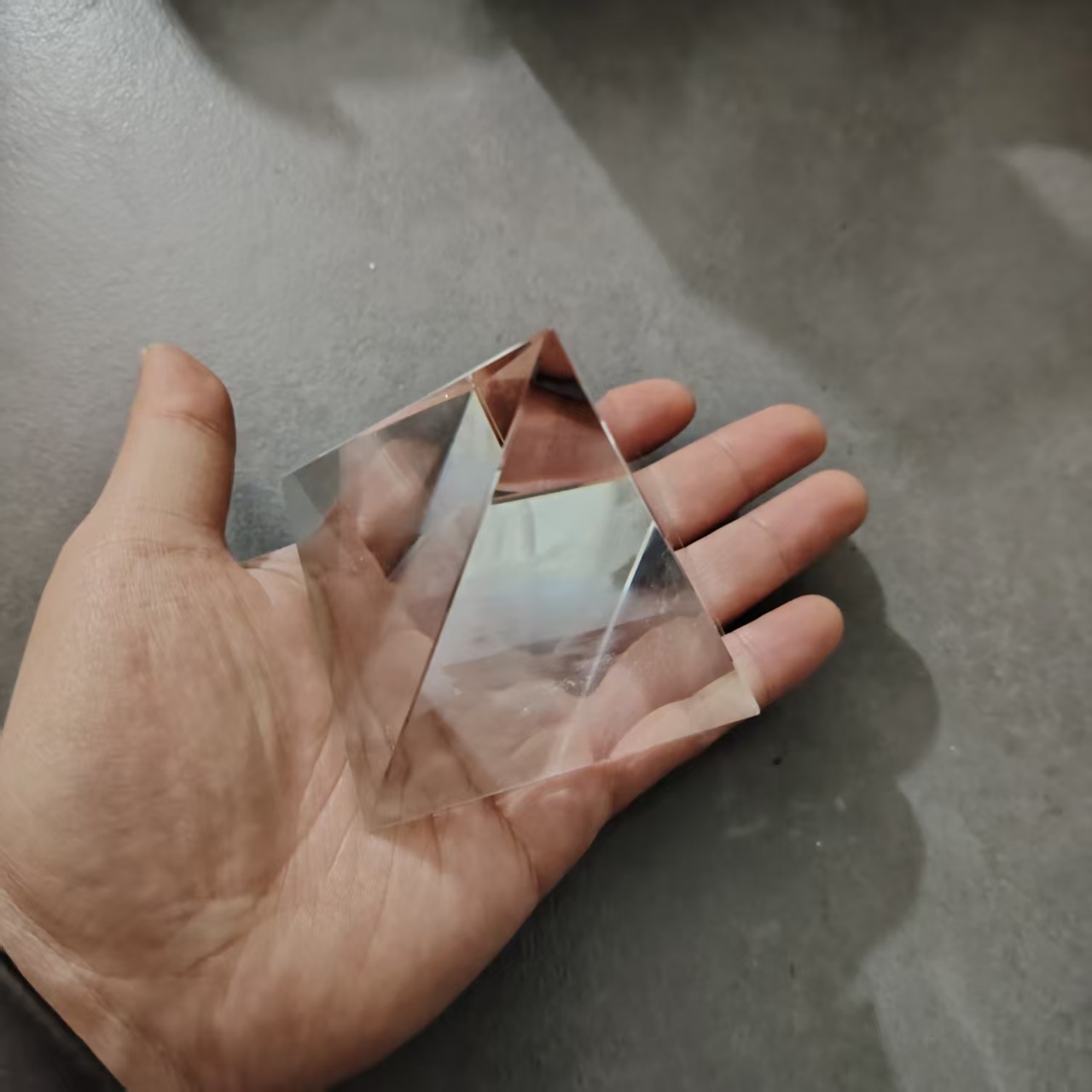 1PC 80mm Quadrangular Pyramid  - Photography Lighting Test ulasan dan harga